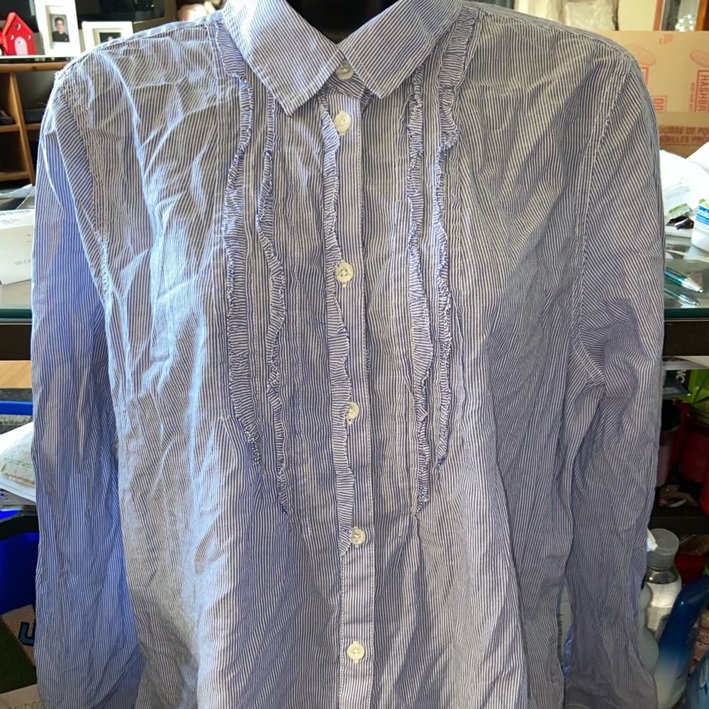 American Eagle Favourite Fit Button Down